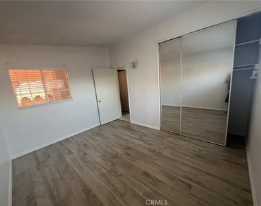 536 Sandsprings - Photo Thumbnail 16