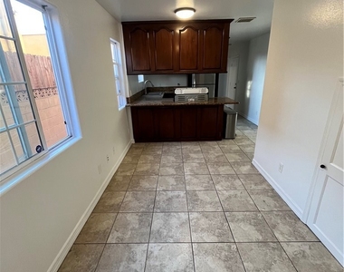 123 W 66th - Photo Thumbnail 35