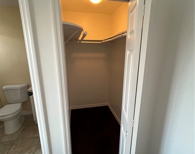 123 W 66th - Photo Thumbnail 16