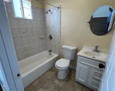 123 W 66th - Photo Thumbnail 17