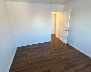 123 W 66th - Photo Thumbnail 19