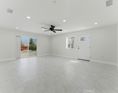 10 Cortez Street - Photo Thumbnail 3