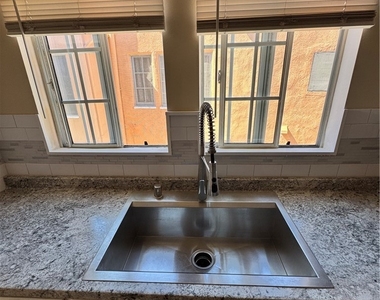 1046 S Citrus Avenue - Photo Thumbnail 70
