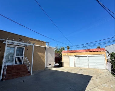 1046 S Citrus Avenue - Photo Thumbnail 72