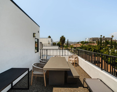 4460 Maplewood Avenue - Photo Thumbnail 20