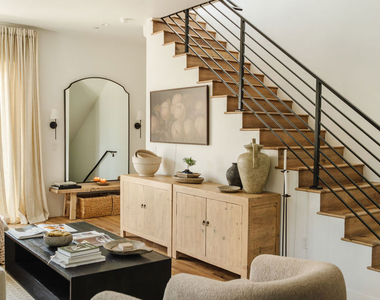 4460 Maplewood Avenue - Photo Thumbnail 9