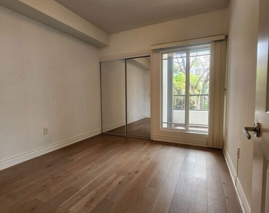 147 S Doheny Drive - Photo Thumbnail 20