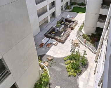 510 S Oxford Avenue - Photo Thumbnail 40