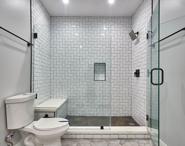 13928 Bessemer Street - Photo Thumbnail 8