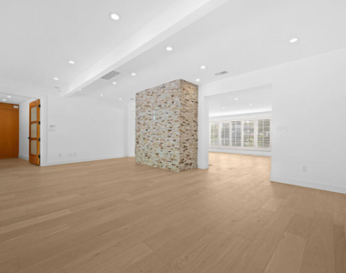 435 Dalehurst Avenue - Photo Thumbnail 22
