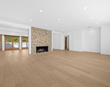 435 Dalehurst Avenue - Photo Thumbnail 20