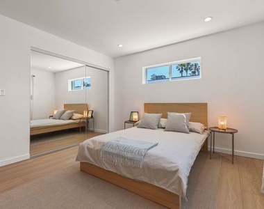 921 N Mariposa Avenue - Photo Thumbnail 31