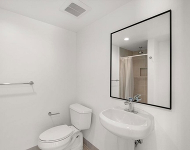 2316 Hill Street - Photo Thumbnail 27