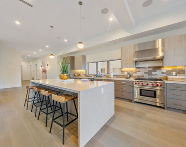 10563 Ashton Avenue - Photo Thumbnail 57