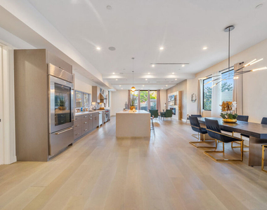 10563 Ashton Avenue - Photo Thumbnail 42