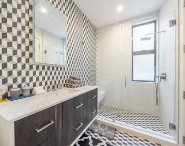 10563 Ashton Avenue - Photo Thumbnail 30