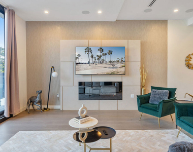 10563 Ashton Avenue - Photo Thumbnail 60