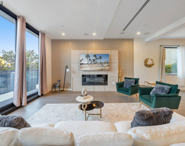 10563 Ashton Avenue - Photo Thumbnail 59