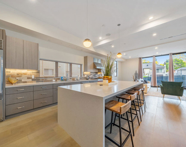 10563 Ashton Avenue - Photo Thumbnail 51