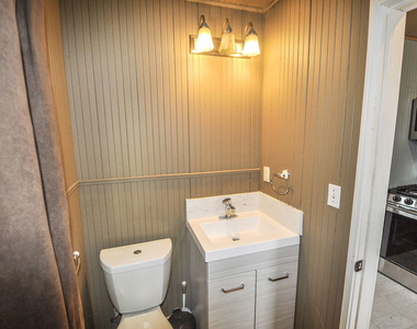 2315 2nd Street - Photo Thumbnail 7