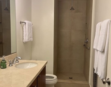 10655 Wilshire Boulevard - Photo Thumbnail 20