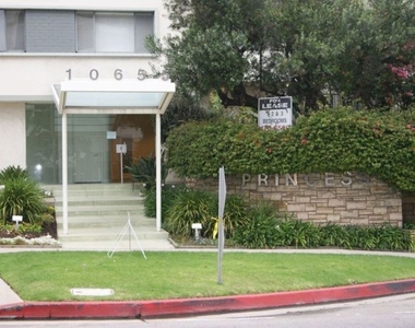 10655 Wilshire Boulevard - Photo Thumbnail 3