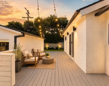 6647 W 82nd Street - Photo Thumbnail 26