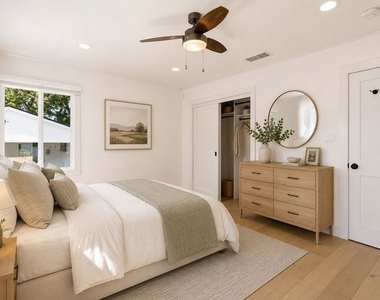 6647 W 82nd Street - Photo Thumbnail 14