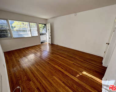 814 19th Street - Photo Thumbnail 9