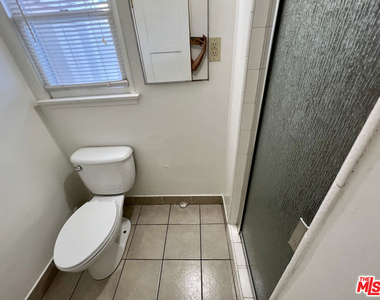 814 19th Street - Photo Thumbnail 16