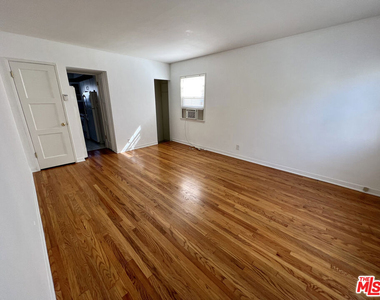 814 19th Street - Photo Thumbnail 6