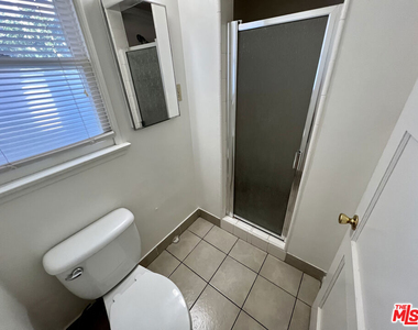 814 19th Street - Photo Thumbnail 15