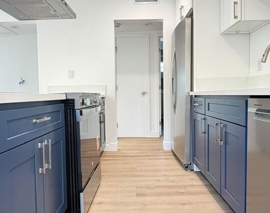 3744 Westwood Boulevard - Photo Thumbnail 2