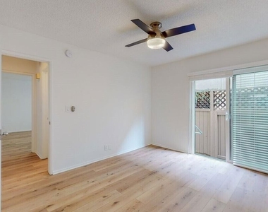 1827 Manning Avenue - Photo Thumbnail 19