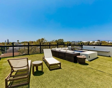 3256 Cabrillo Boulevard - Photo Thumbnail 21