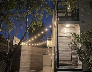 3256 Cabrillo Boulevard - Photo Thumbnail 29