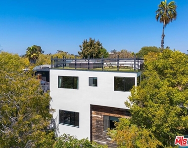 3256 Cabrillo Boulevard - Photo Thumbnail 28