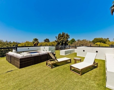 3256 Cabrillo Boulevard - Photo Thumbnail 22