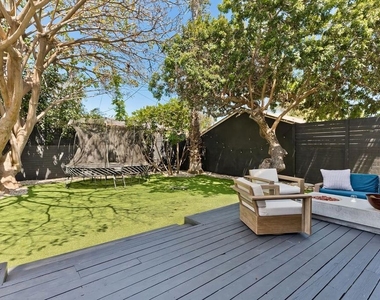 3256 Cabrillo Boulevard - Photo Thumbnail 23