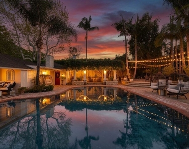 13166 Valley Vista Boulevard - Photo Thumbnail 33