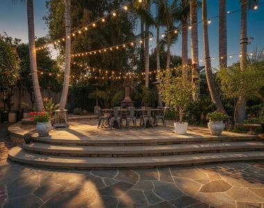 13166 Valley Vista Boulevard - Photo Thumbnail 6