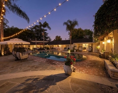13166 Valley Vista Boulevard - Photo Thumbnail 35
