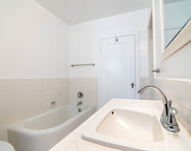 6201 W 5th Street - Photo Thumbnail 28
