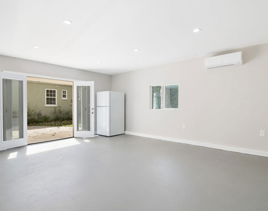 6201 W 5th Street - Photo Thumbnail 35