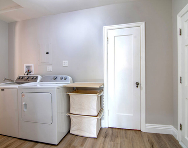 6201 W 5th Street - Photo Thumbnail 16