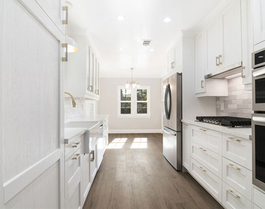 6201 W 5th Street - Photo Thumbnail 14