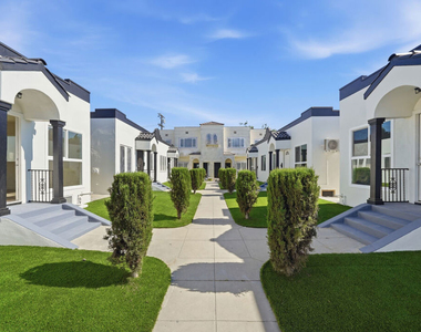 3020 W 12th Street - Photo Thumbnail 7