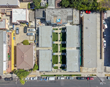3020 W 12th Street - Photo Thumbnail 9