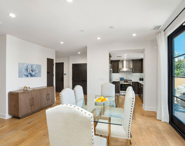 10523 Ashton Avenue - Photo Thumbnail 9