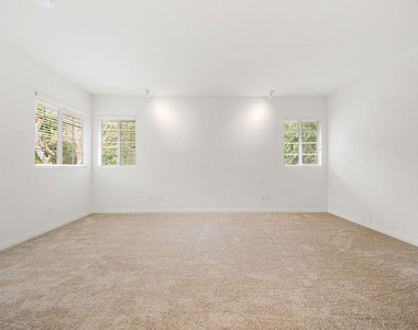 4144 Colfax Avenue - Photo Thumbnail 36